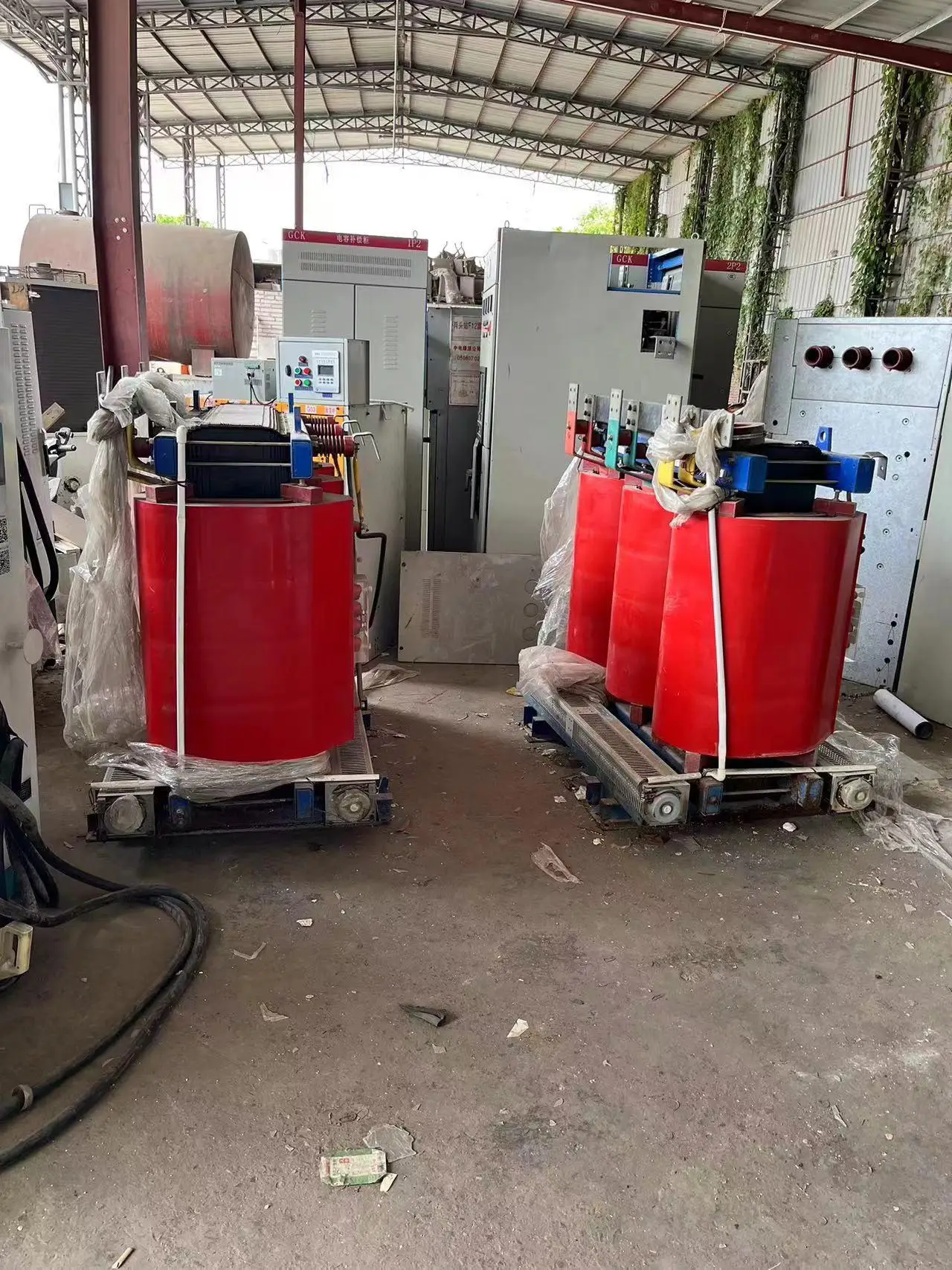 廣州二手變壓器回收選深圳市鑫進(jìn)發(fā)再生資源回收有限公司，專業(yè)回收舊/廢舊變壓器，服務(wù)高效價(jià)格透明